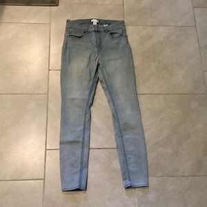 Women's Light Blue Jeans